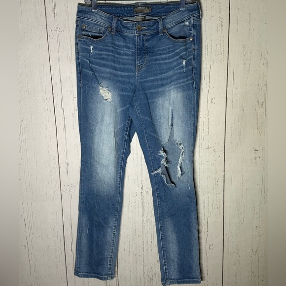 Torrid Boyfriend Straight Vintage Stretch Washed Denim Distressed Jeans Size 10 - Picture 1 of 4